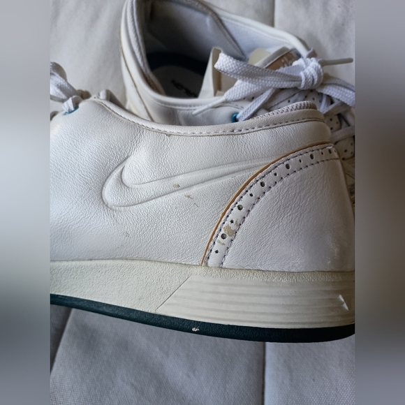 Nike Women's White Golf Shoes_9.5 - Picture 5 of 10